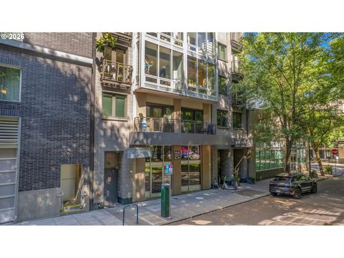 3b-327 Nw Park Ave, Portland, OR, 97209 | Card Image