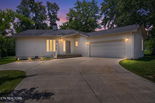 19 Thames Ct, Crossville, TN, 38558-6876 | Card Image