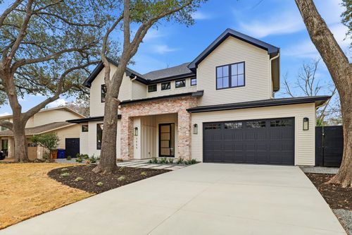 3005 Silverleaf Dr, Austin, TX, 78757-1608 | Card Image
