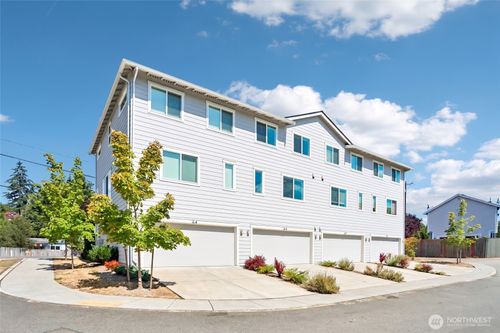 a3-5118 164th St Sw, Edmonds, WA, 98026-4833 | Card Image
