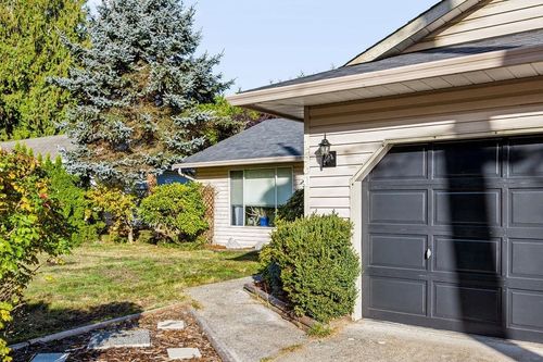 1560 Larchberry Way, Gibsons, BC, V0N1V5 | Card Image