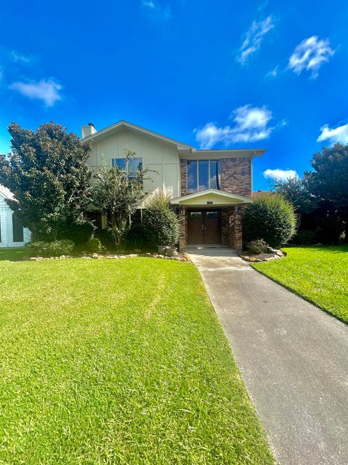 842 Texas Ave, Port Neches, TX, 77651-4206 | Card Image