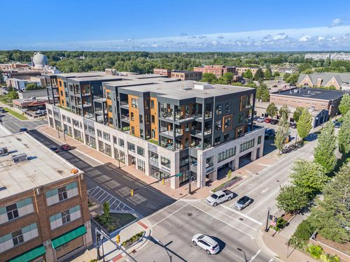 404-159 S River Ave, Holland, MI, 49423-2863 | Card Image