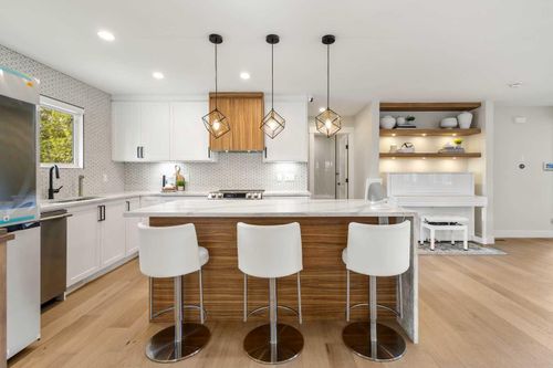119 Silver Brook Rd Nw, Calgary, AB, T3B3H9 | Card Image