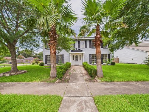 459 Woodrail Dr, Webster, TX, 77598-2558 | Card Image