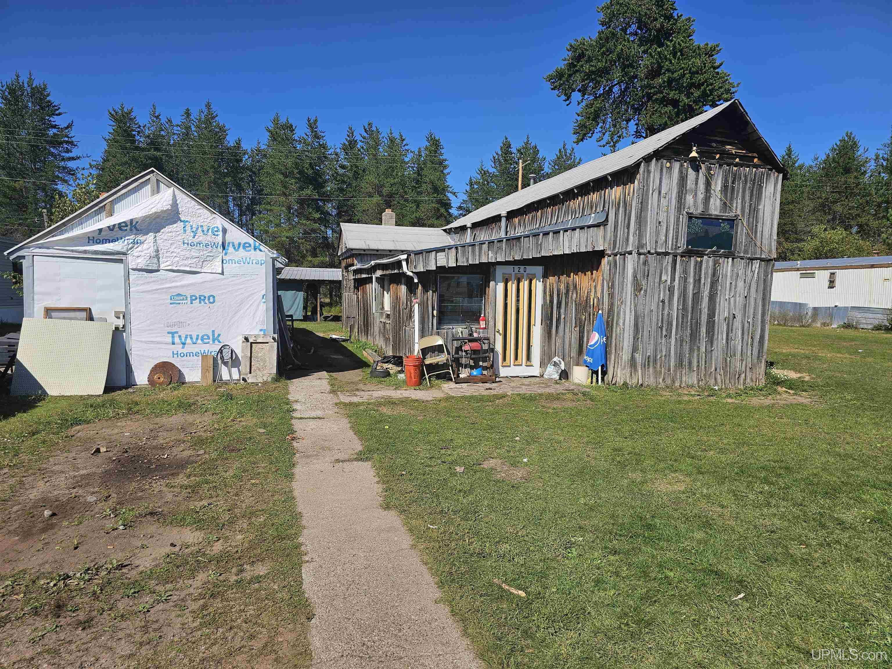 Sands St, Gwinn, MI 49841