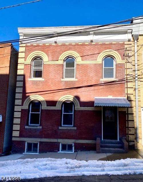 55 Spring St, Lodi, NJ, 07644-2311 | Card Image