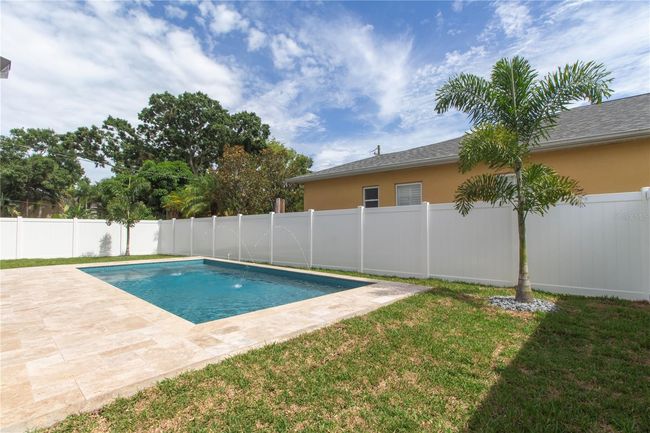 1808 W Erna Dr, House other with 4 bedrooms, 3 bathrooms and null parking in TAMPA FL | Image 15