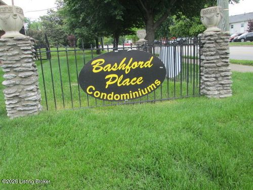 apt-1-1827 Bashford Manor Ln, Louisville, KY, 40218 | Card Image