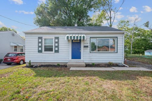 1219 Considine Ave, Cincinnati, OH, 45204-1603 | Card Image