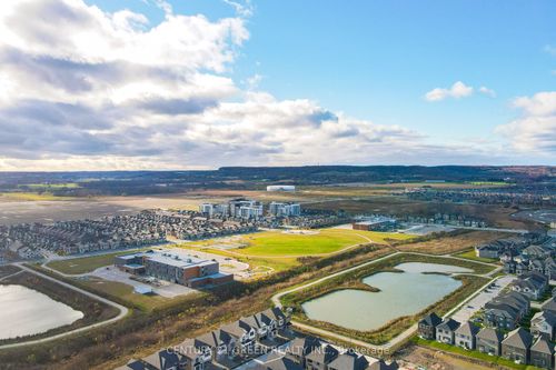 1473 Savoline Blvd, Milton, ON, L9E2E9 | Card Image