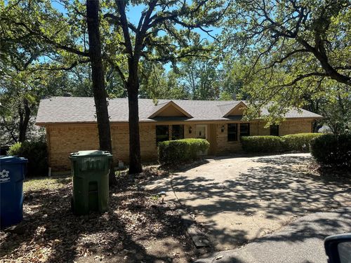 3525 Sunnyview Ln, Flower Mound, TX, 75022-6826 | Card Image