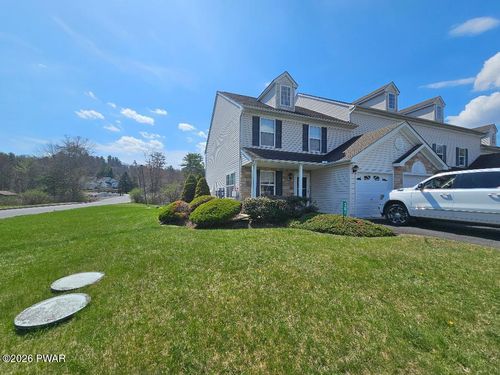 301 Victoria Way, East Stroudsburg, PA, 18302-6733 | Card Image