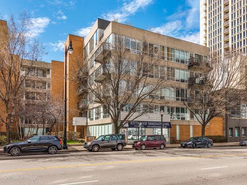 ph2-1430 S Michigan Ave, Chicago, IL, 60605-2963 | Card Image