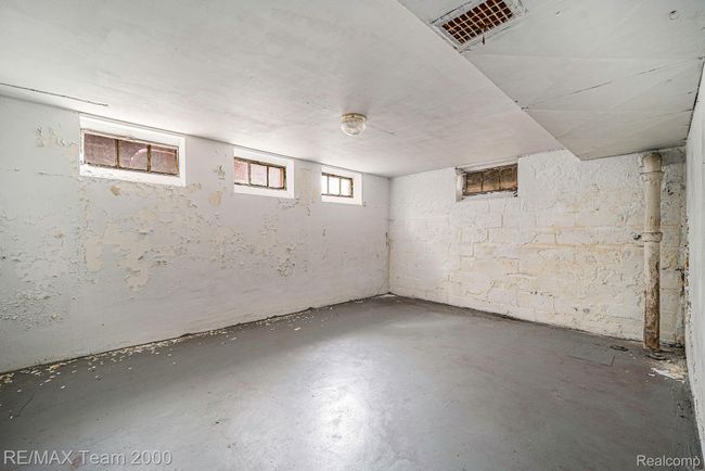17343 Santa Rosa Dr, House other with 3 bedrooms, 2 bathrooms and null parking in Detroit MI | Image 12