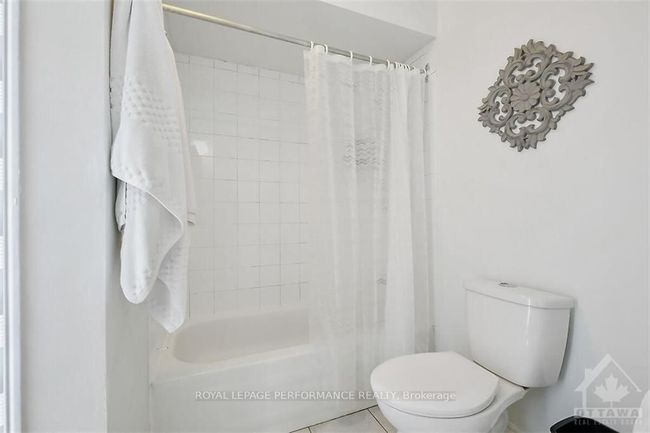 42 Compata Way, Condo with 3 bedrooms, 0 bathrooms and null parking in Gloucester ON | Image 25