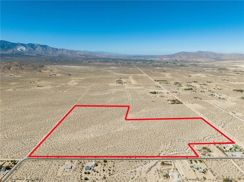 768 Visalia Ave, Lucerne Valley, CA, 92356 | Card Image