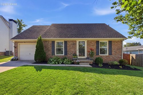 3977 Forest Green Dr, Lexington, KY, 40517-1929 | Card Image