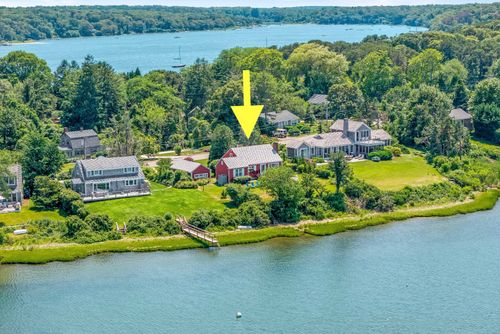 36 Hines Point Rd, Vineyard Haven, MA, 02568-5518 | Card Image