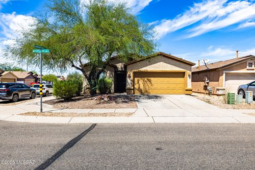 7258 S Millers Tale Dr, Tucson, AZ, 85756-8659 | Card Image