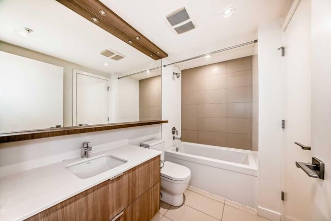 206 - 128 2 Street Sw, Condo with 1 bedrooms, 1 bathrooms and 1 parking in Calgary AB | Image 15