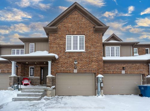 19 Davidson Dr, Stratford, ON, N5A0C7 | Card Image