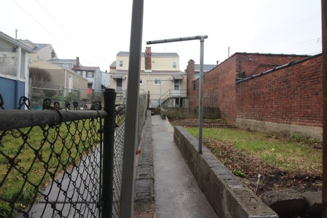 443 Ella St, Townhouse with 2 bedrooms, 2 bathrooms and null parking in Bloomfield PA | Image 14