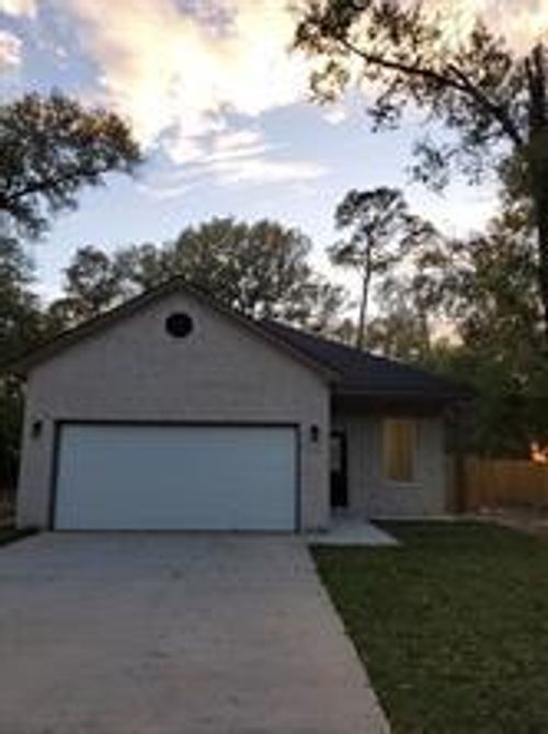 470 Candlelight Lane, Livingston, TX, 77351 | Card Image