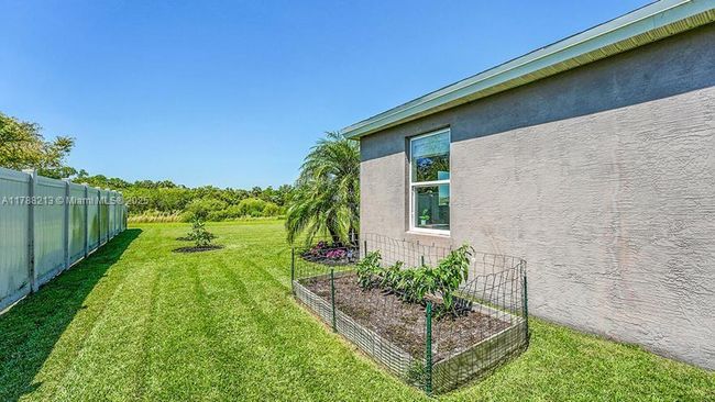 3113 Yellowstone Cir, House other with 3 bedrooms, 2 bathrooms and null parking in Fort Pierce FL | Image 22