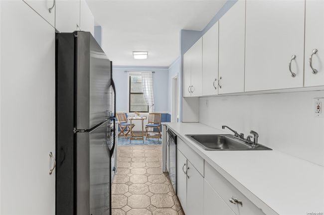 APT-224 - 69-10 Yellowstone Blvd, Home with 1 bedrooms, 1 bathrooms and null parking in Forest Hills NY | Image 5