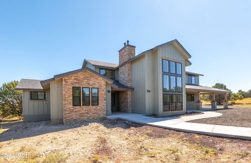 8687 Tall Tales Ranch Road, Flagstaff, AZ, 86004 | Card Image