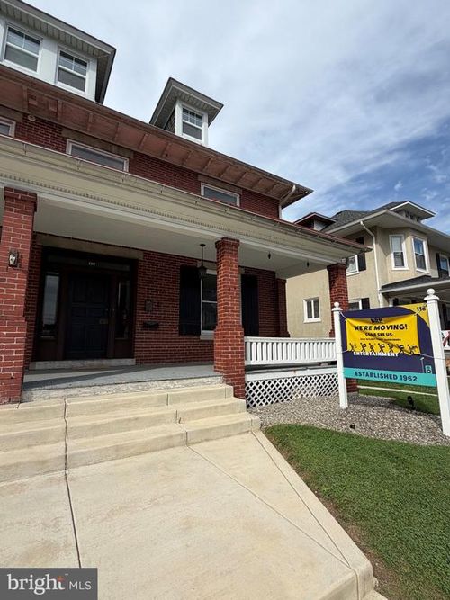 116 Cocoa Ave, HERSHEY, PA, 17033-1424 | Card Image