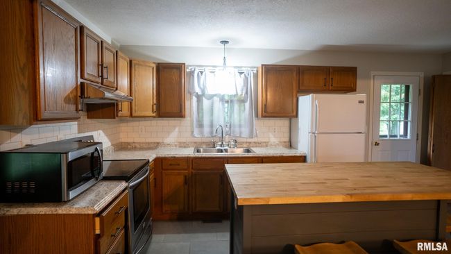 802 Winters St, House other with 3 bedrooms, 1 bathrooms and null parking in Augusta IL | Image 7