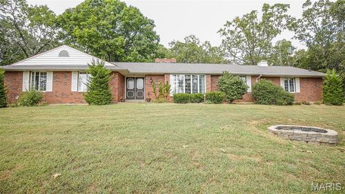 12901 Mohawk Dr, De Soto, MO, 63020-4741 | Card Image