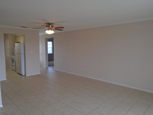 45 - 402 School Rd, Condo with 2 bedrooms, 2 bathrooms and null parking in Indian Harbour Beach FL | Image 6