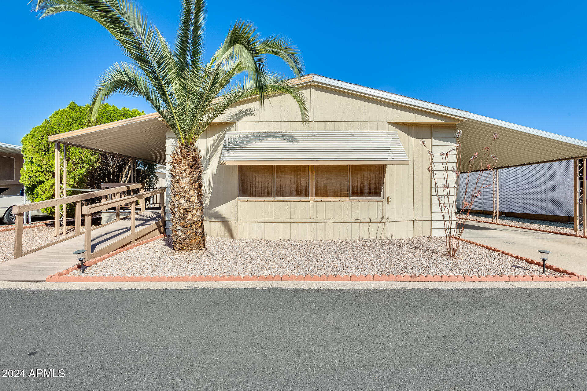 169 11596 W Sierra Dawn Boulevard, For Sale in Surprise Zoocasa