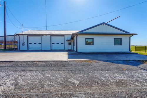 600 W Main St, Whitesboro, TX, 76273-1550 | Card Image