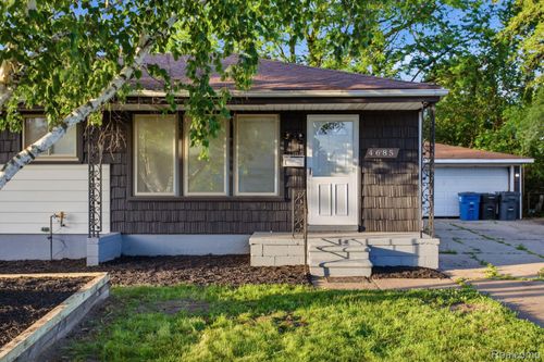 4685 Julius Blvd, Westland, MI, 48186-5126 | Card Image