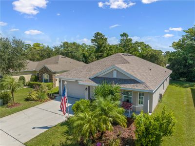 138 Briarcliff Circle, House other with 3 bedrooms, 2 bathrooms and null parking in Sebastian FL | Image 2