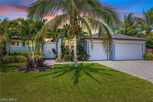 27180 Williams Rd, BONITA SPRINGS, FL, 34135-4710 | Card Image