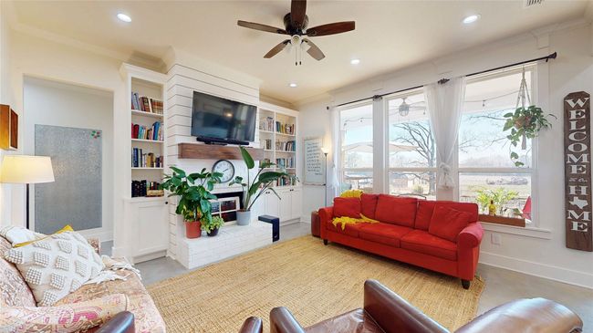 18358 Timber Oaks Dr, House other with 4 bedrooms, 2 bathrooms and null parking in Lindale TX | Image 6