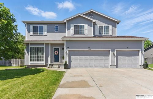4828 N 160th Ave, Omaha, NE, 68116-8027 | Card Image