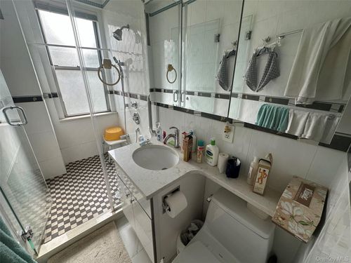 apt-b2-141 Northern Blvd, Flushing, NY, 11354-4201 | Card Image