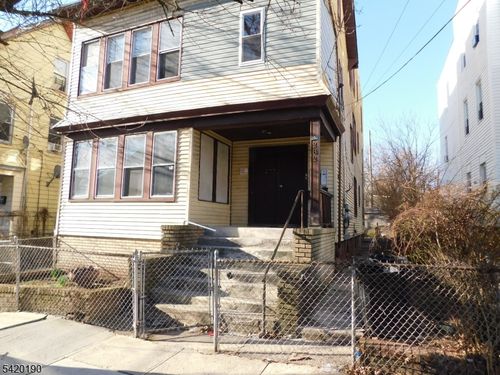 282 Renner Ave, Newark, NJ, 07112-3227 | Card Image