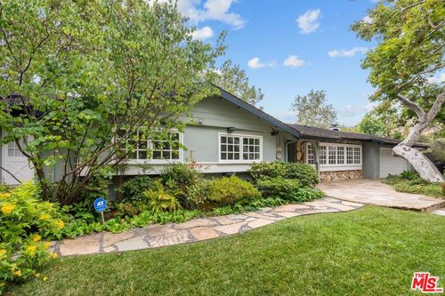 30604 Sicomoro Dr, Malibu, CA, 90265-3140 | Card Image