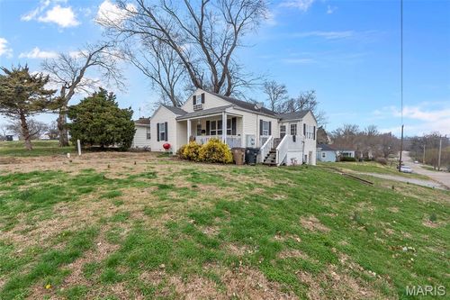 1600 New Madrid St, Cape Girardeau, MO, 63701-3914 | Card Image