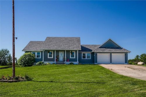 2511 Ne County Road 13514, Adrian, MO, 64720-4679 | Card Image