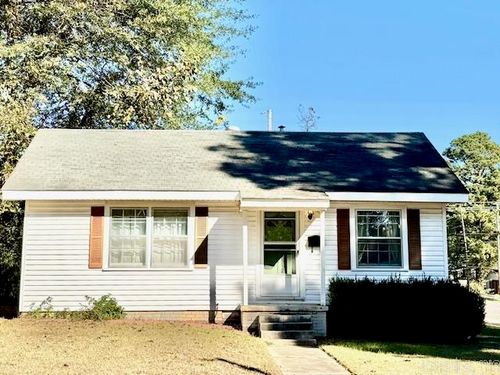 2300 Barkman St, Arkadelphia, AR, 71923-4317 | Card Image