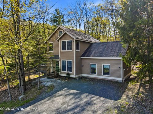 782 Lower Deer Valley Rd, Tannersville, PA, 18372-7720 | Card Image