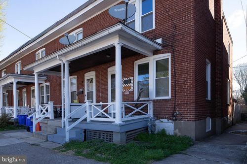 2441 Penn St, HARRISBURG, PA, 17110-1120 | Card Image